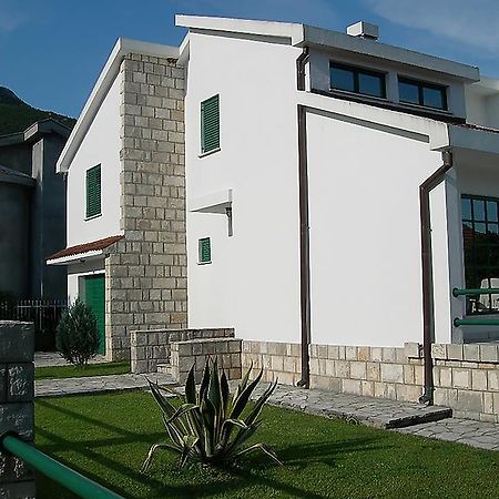 Villa Pavlovic Denovici Luaran gambar