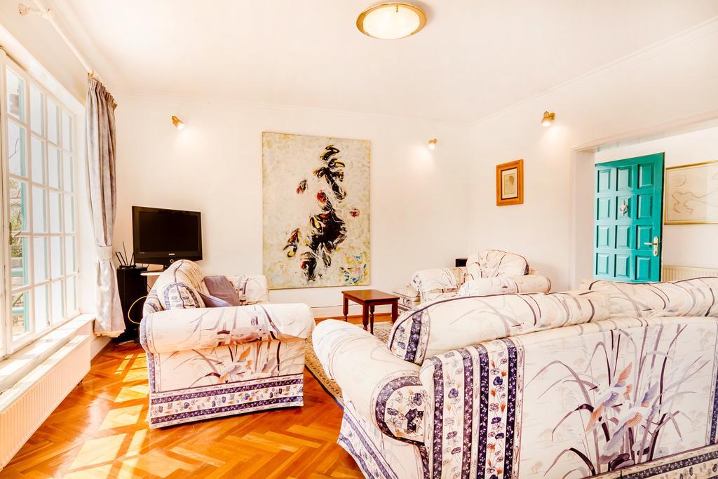 Villa Pavlovic Denovici Luaran gambar